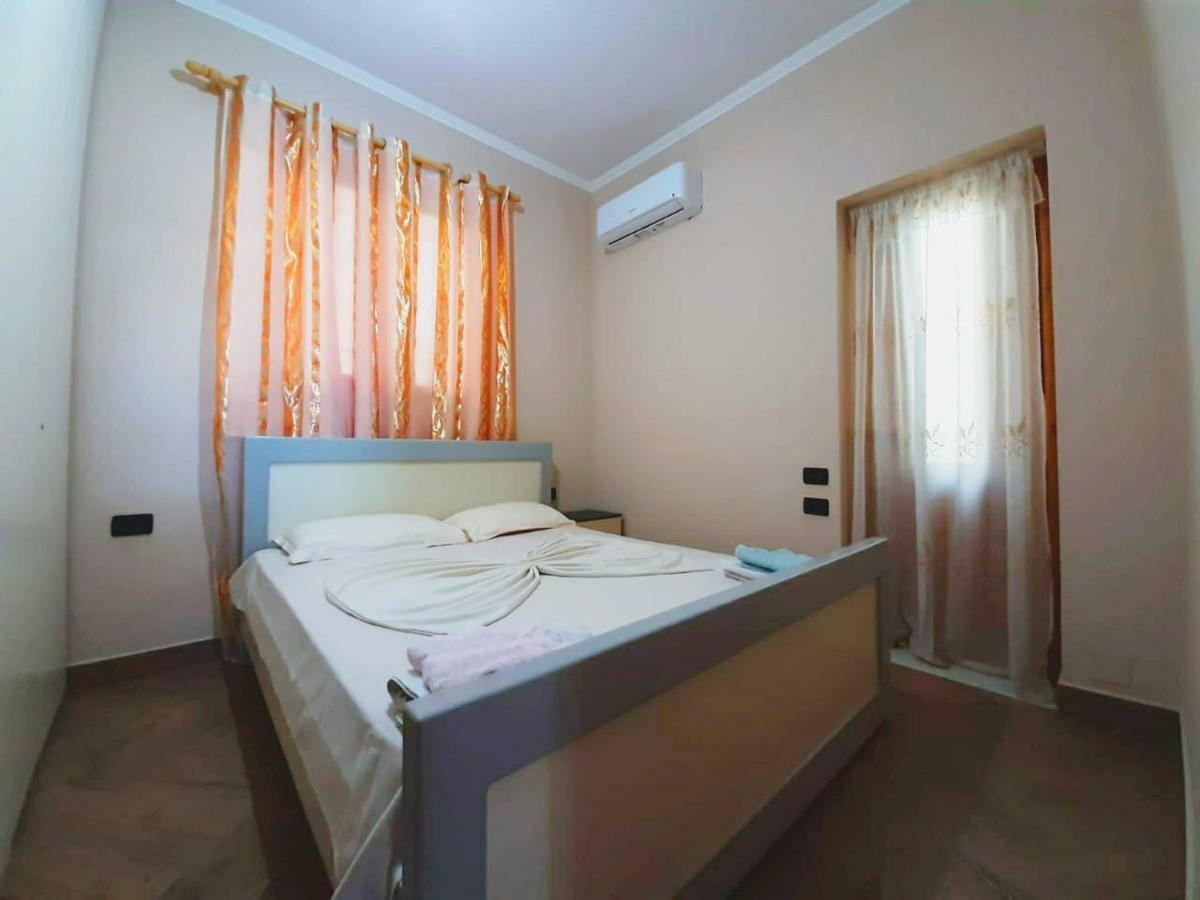 Apartment Demaj Vlorë Eksteriør bilde